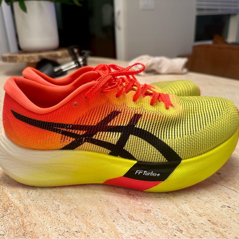 Asics Metaspeed Sky Paris Carbon Plated